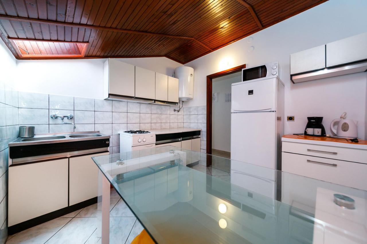 Apartament Marie i Nikola Krk Town Zewnętrze zdjęcie