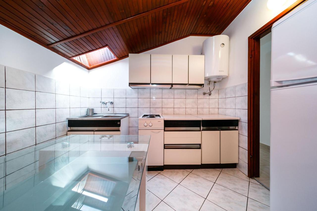 Apartament Marie i Nikola Krk Town Zewnętrze zdjęcie