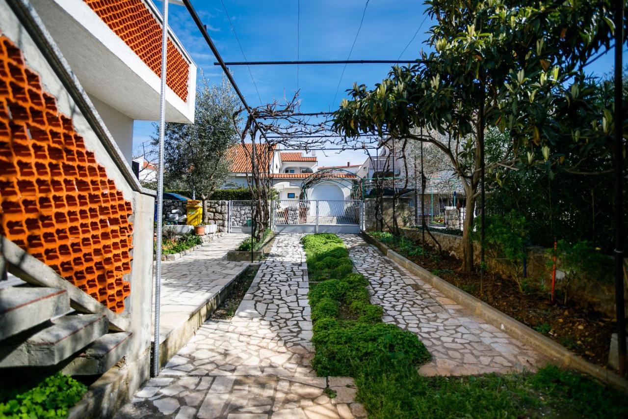 Apartament Marie i Nikola Krk Town Zewnętrze zdjęcie