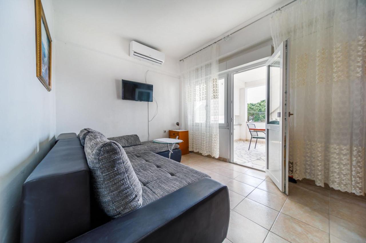 Apartament Marie i Nikola Krk Town Zewnętrze zdjęcie